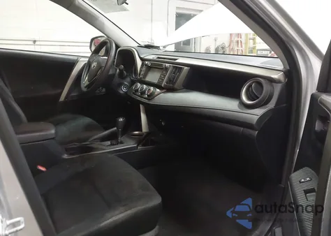 2015 Toyota Rav4 Le из США, поврежденный, VIN 2T3BFREV4FW241127